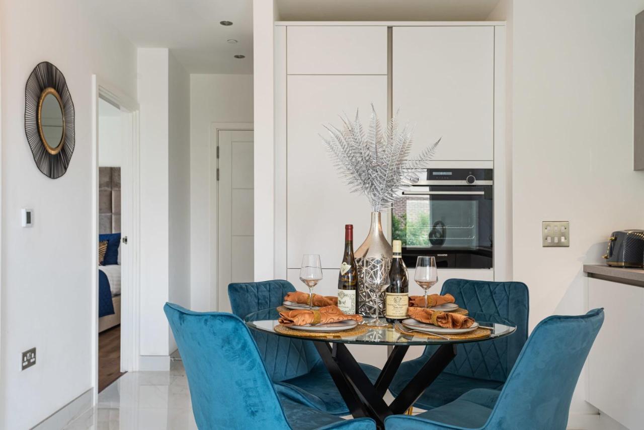 White Marble Tranquility, Park Side Life Apartamento *
