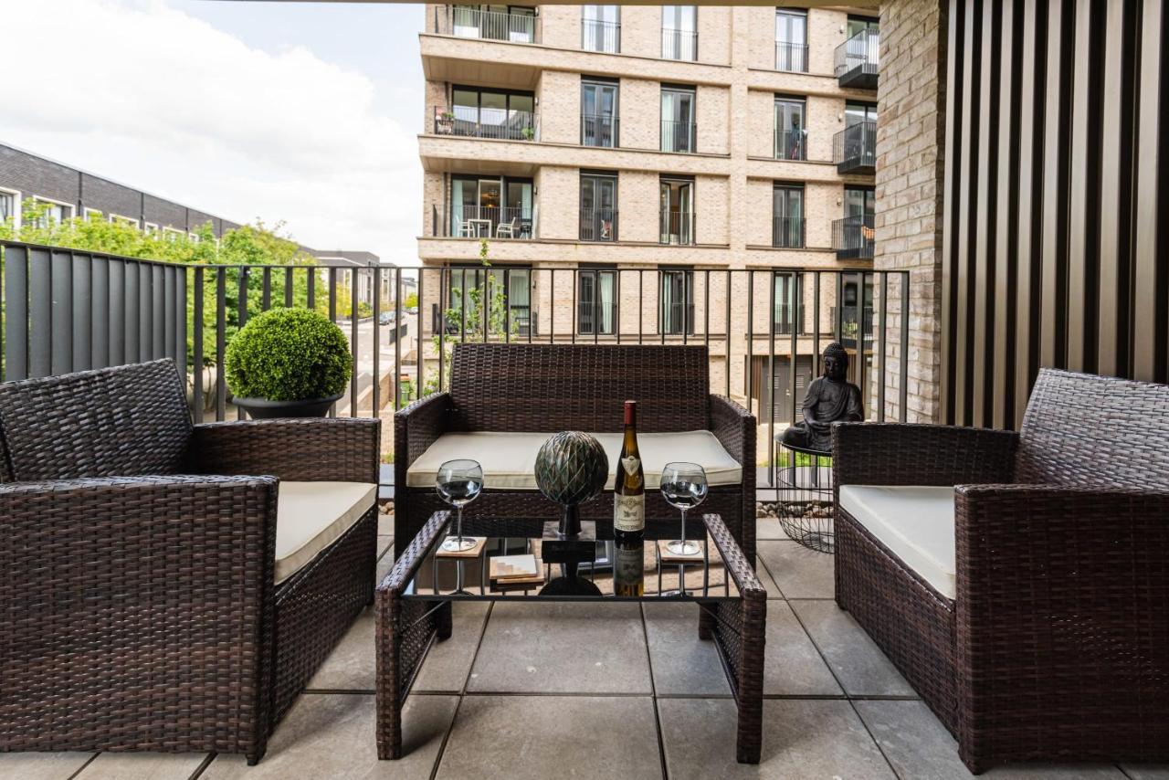 Apartamento White Marble Tranquility, Park Side Life